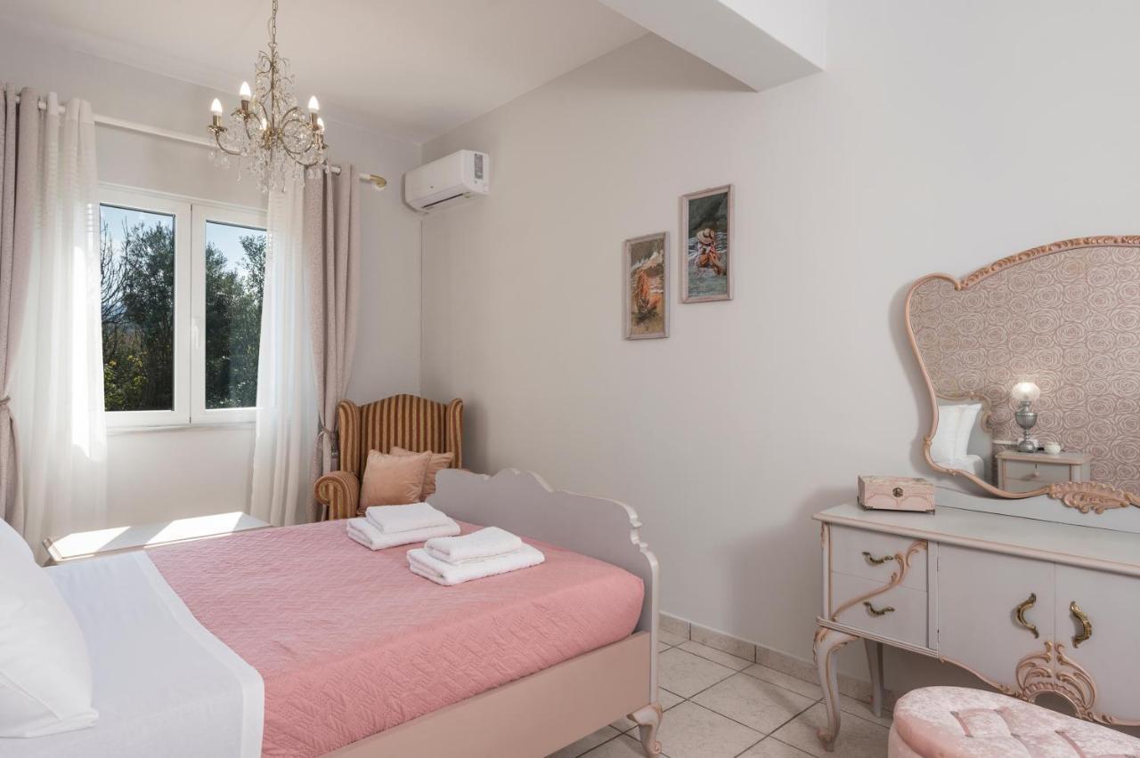Casa De Philippe With Unique Seaview 2' From Beach Agia  外观 照片